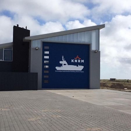 Nice Small House In The Center Of De Cocksdorp On The Island Texel Exterior photo